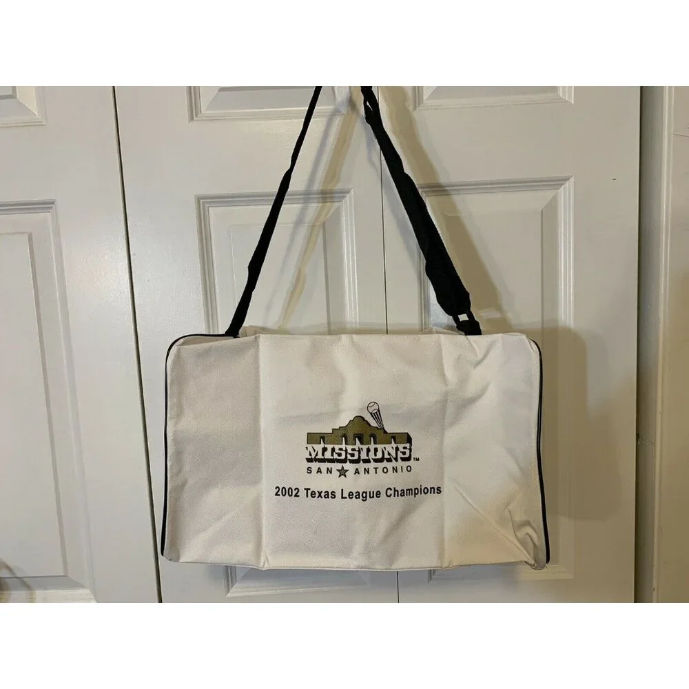 Vintage San Antonio Missions Texas League Champions 2002 Baseball Duffel Gym Bag